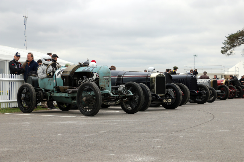 Illustration for article titled Get Lost In The Fantastic World Of Early 20th Century Race Cars